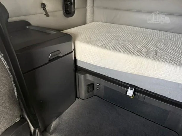 2022 Freightliner Cascadia in Salt Lake City, UT — photo 15