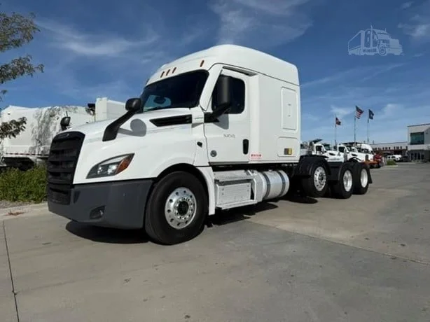 2022 Freightliner Cascadia