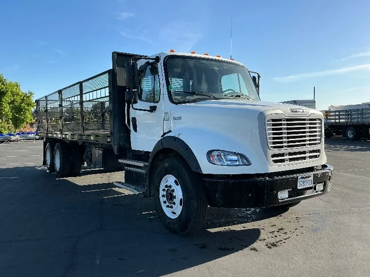 2020 Freightliner M2 112