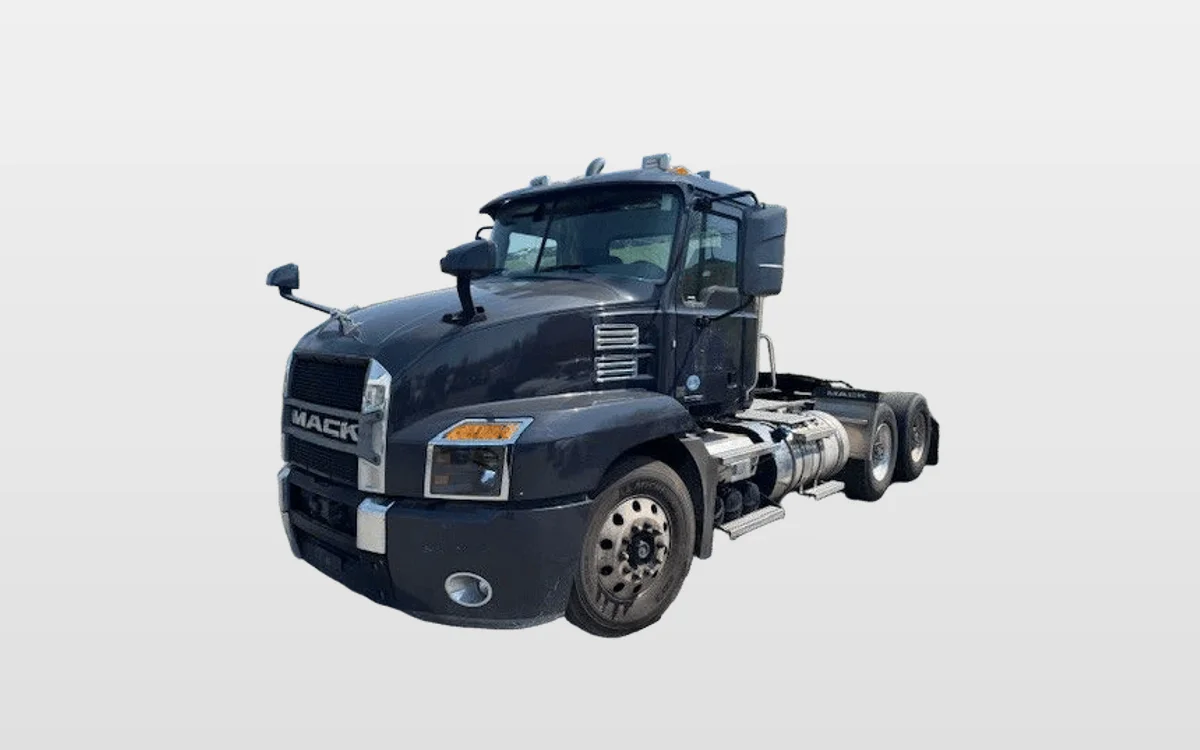2020 Mack Anthem - image 1
