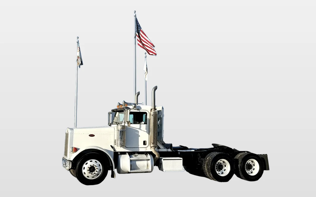 2006 Peterbilt - image 1