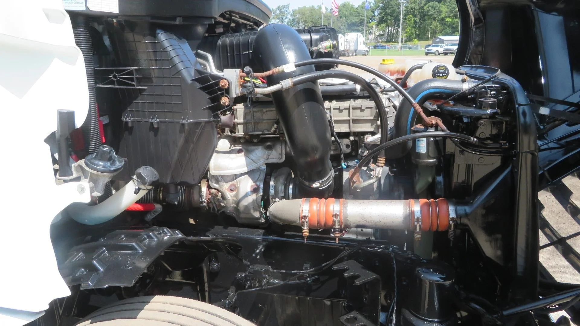 2021 Freightliner Cascadia in MI — photo 11