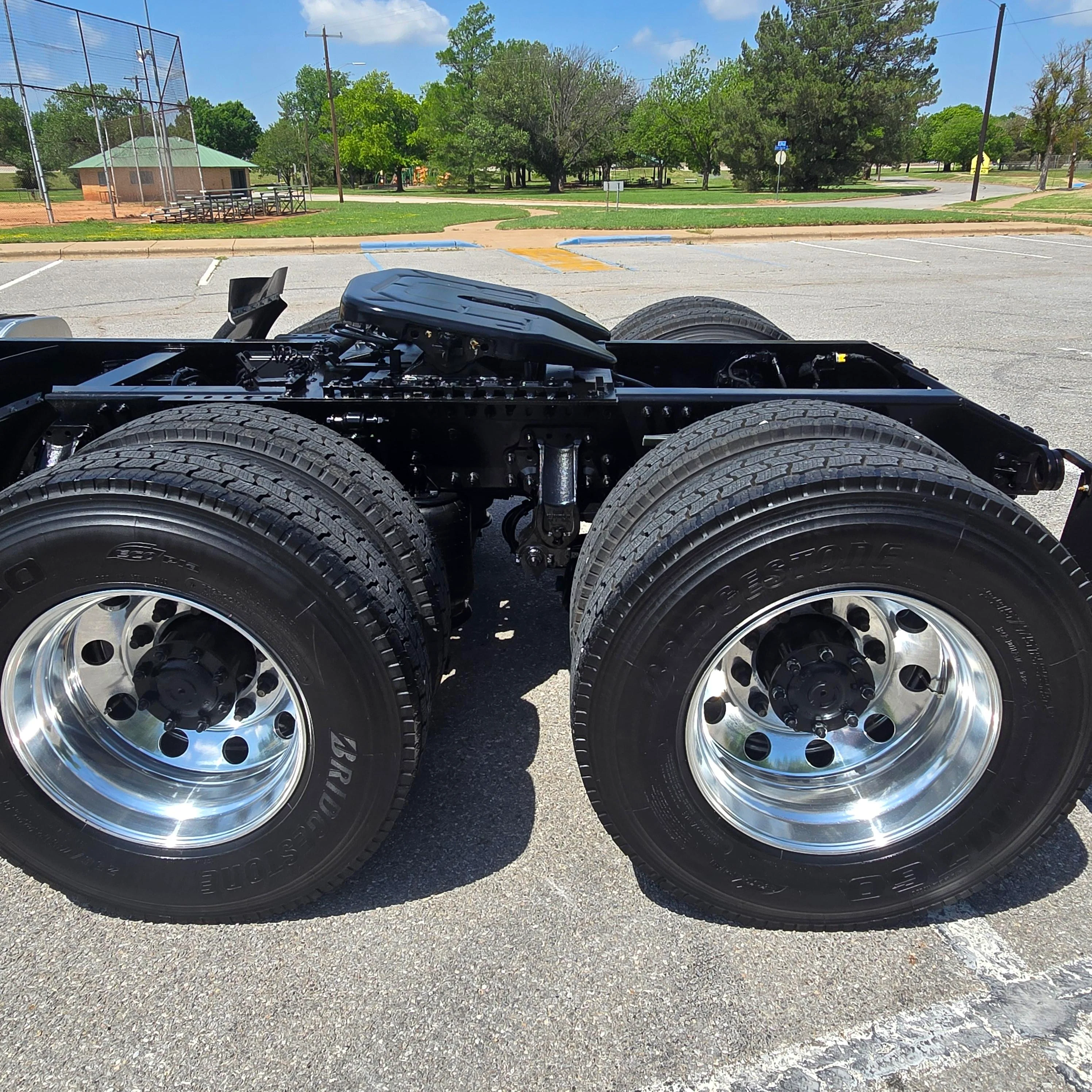 2027 Mack Anthem in Wichita Falls, TX — photo 17
