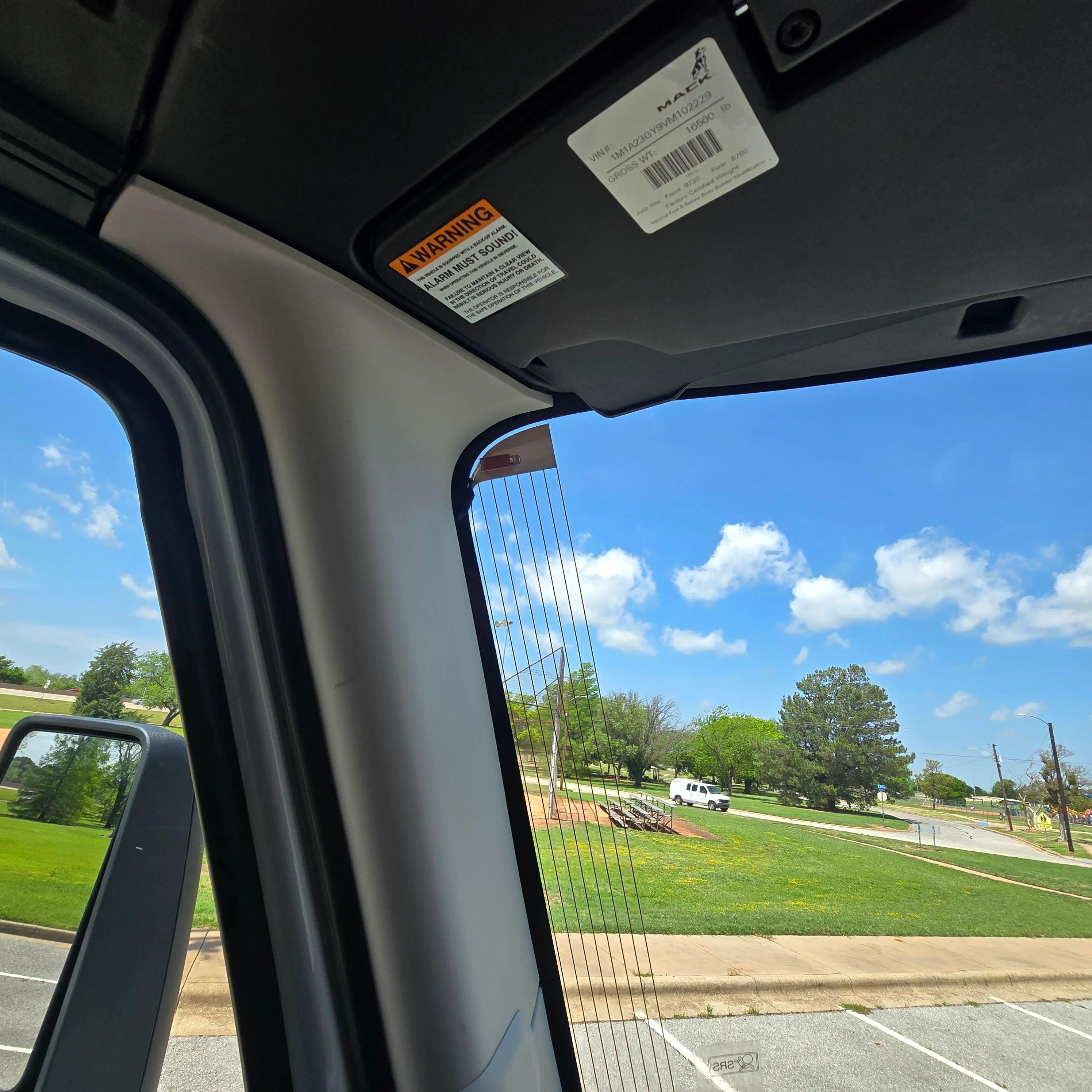 2027 Mack Anthem in Wichita Falls, TX — photo 32