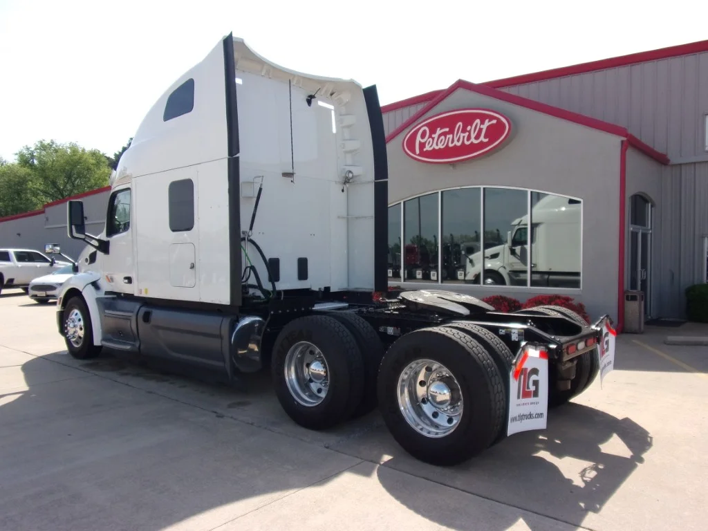 2021 Peterbilt 579 in Fort Smith, AR — photo 5