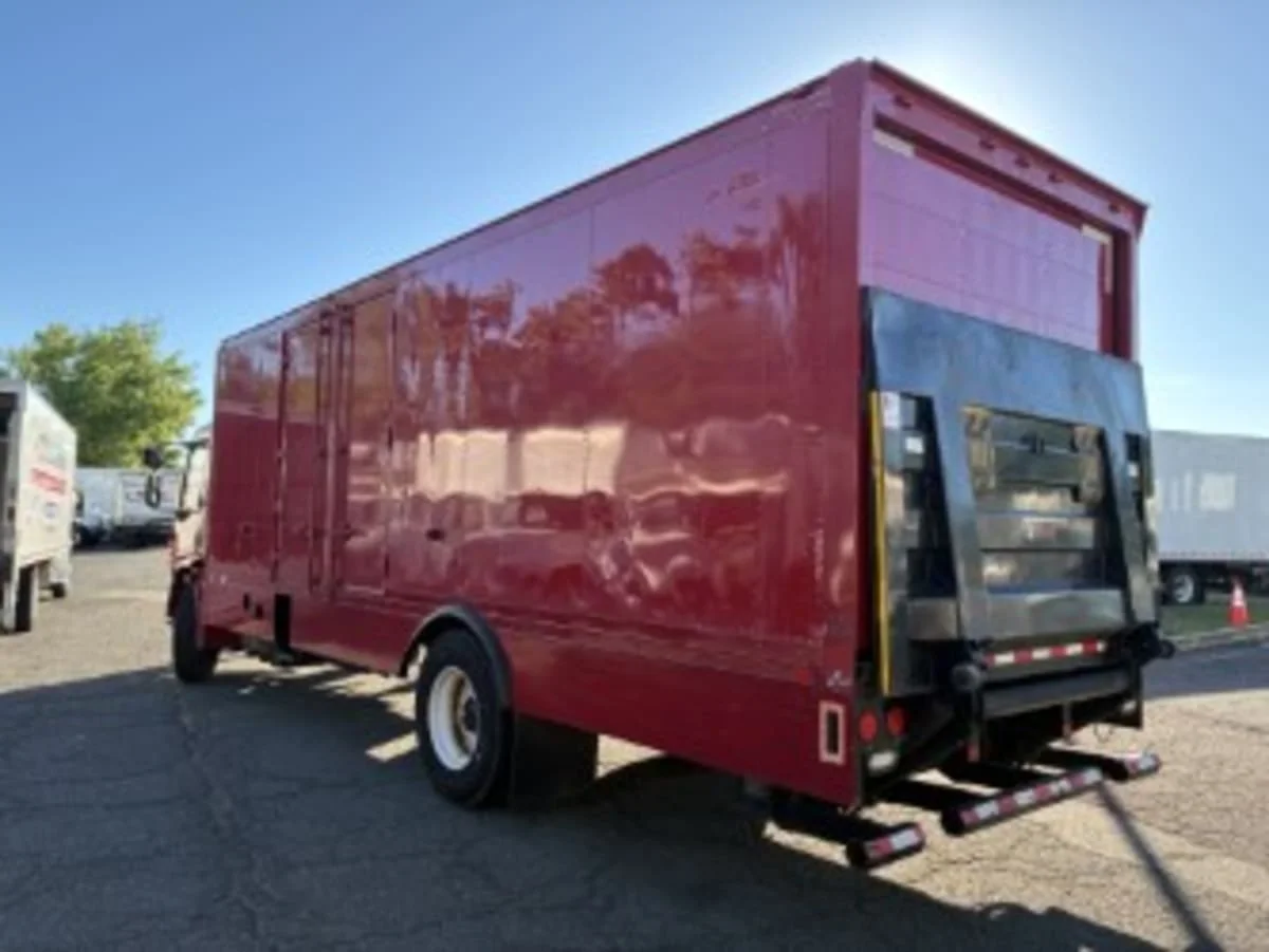 2019 Kenworth K270 in Newark, NJ — photo 4