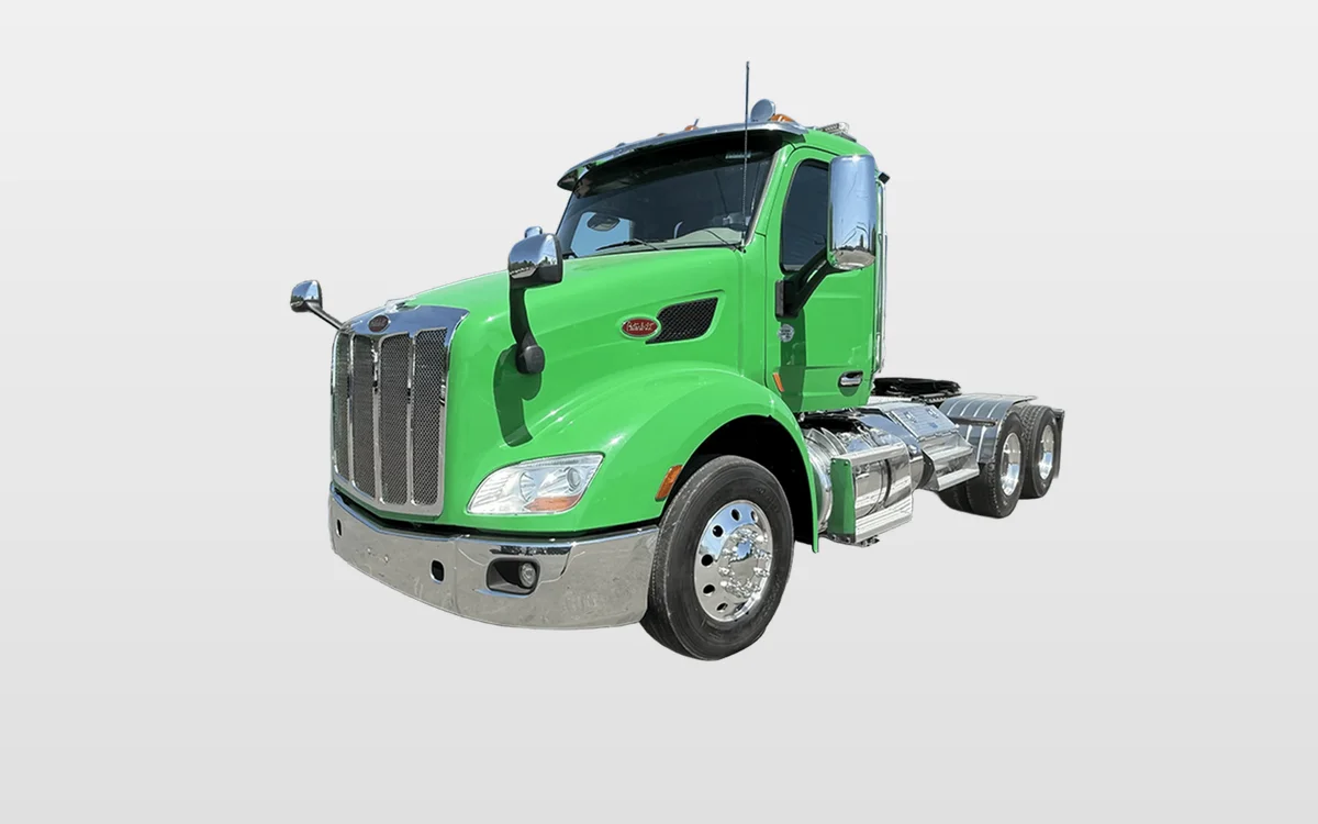 2020 Peterbilt 579 - image 1