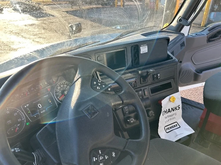 2019 International LT in Prince George, VA — photo 10