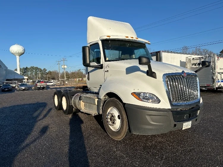 2019 International LT in Prince George, VA