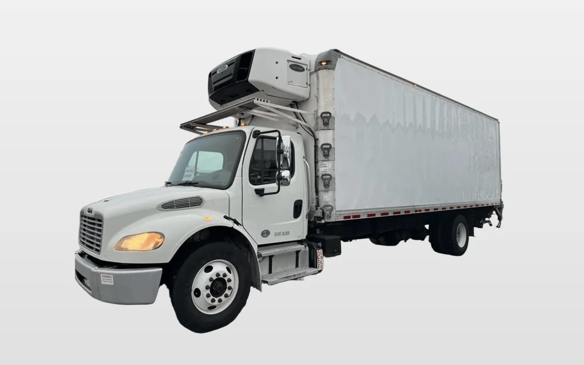 2018 Freightliner M2 106 - image 1