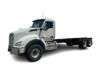 2025 Kenworth T880 in Canton, OH