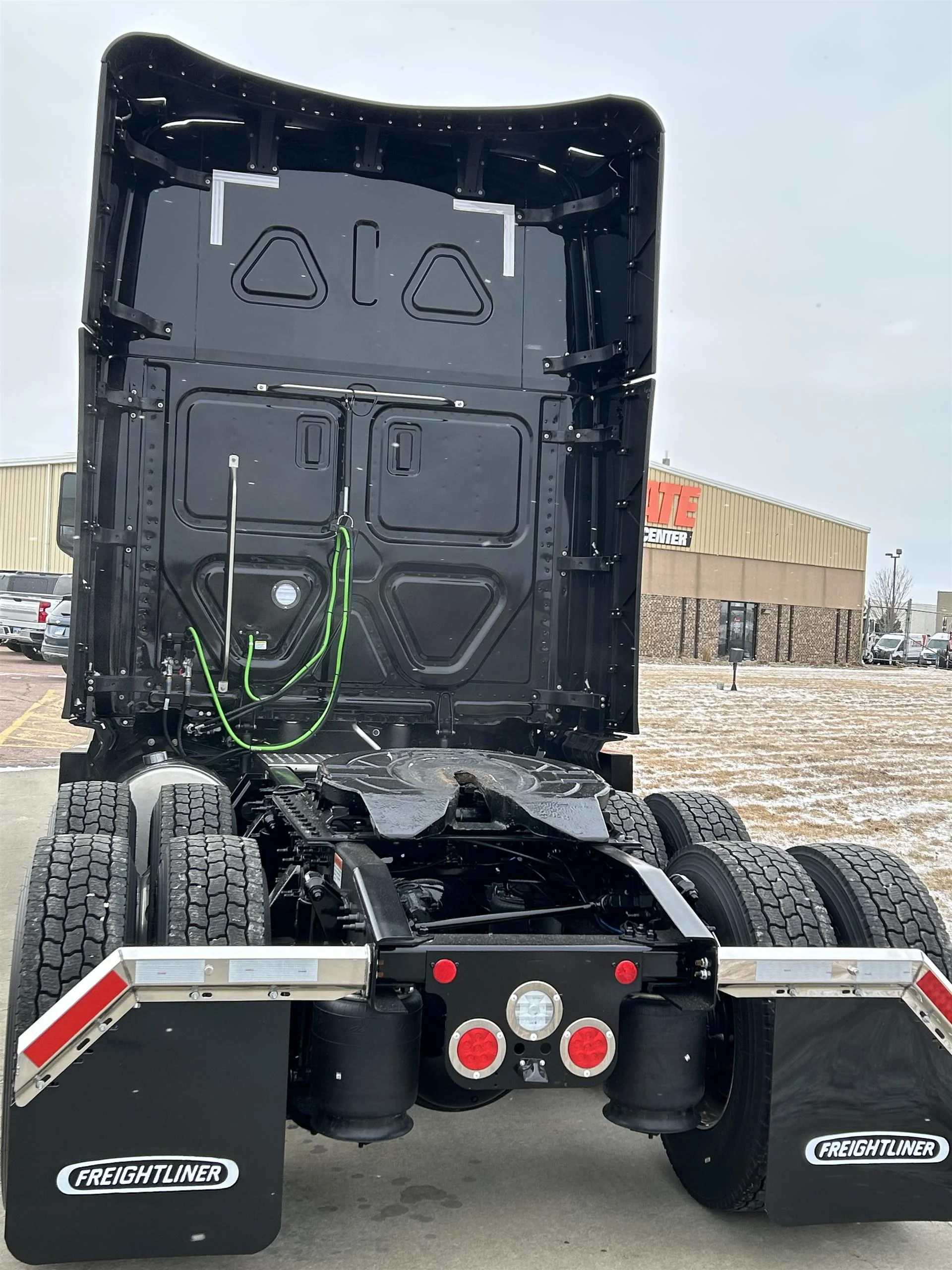 2026 Freightliner Cascadia in Sioux Falls, SD — photo 5