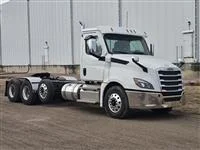 2026 Freightliner Cascadia in Sioux Falls, SD — photo 12
