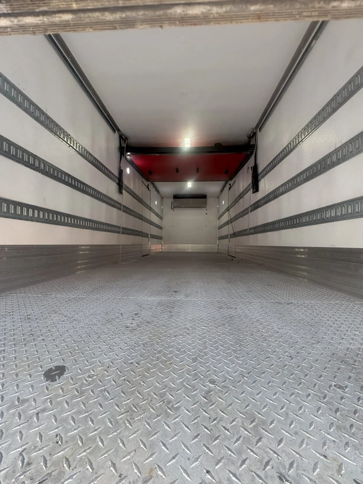 2019 Freightliner M2 106 in Newark, NJ — photo 9