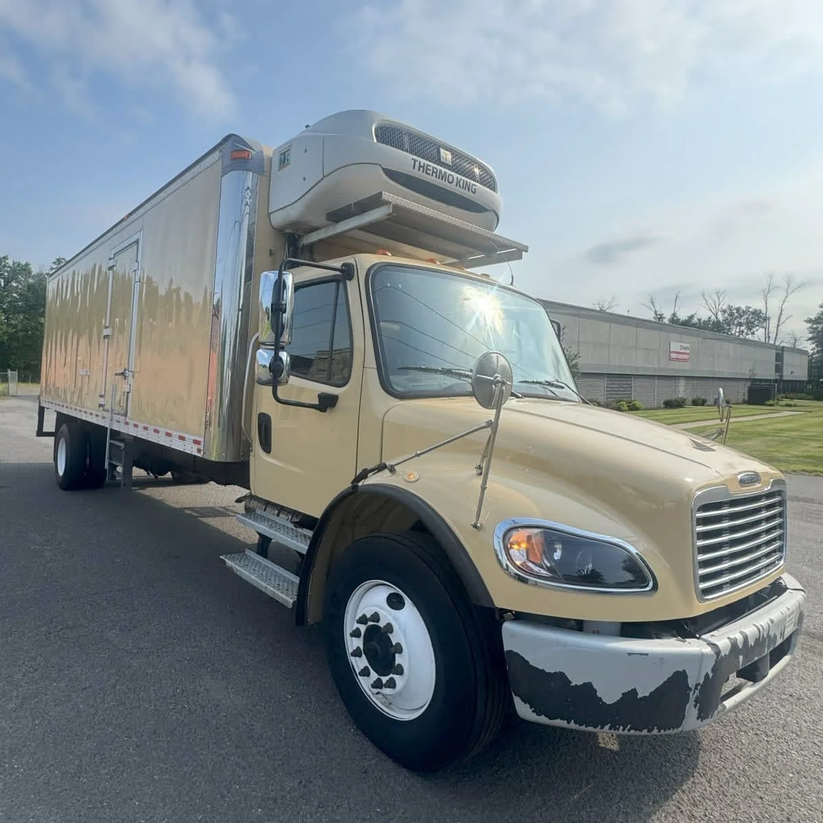 2019 Freightliner M2 106 in Newark, NJ — photo 3