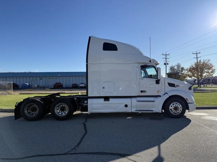 2022 Peterbilt 579 in Boise, ID — photo 7