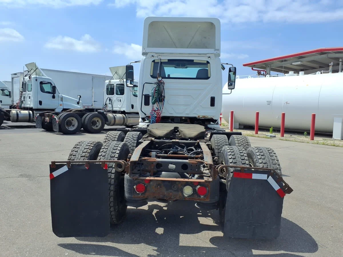 2016 International ProStar in Taylor, MI — photo 5