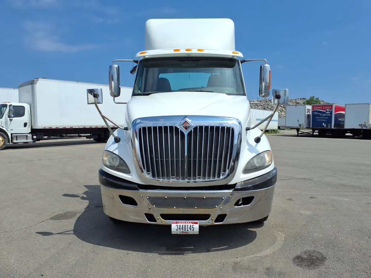 2016 International ProStar in Taylor, MI — photo 2