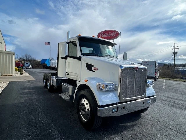 2025 Peterbilt 567 - image 7
