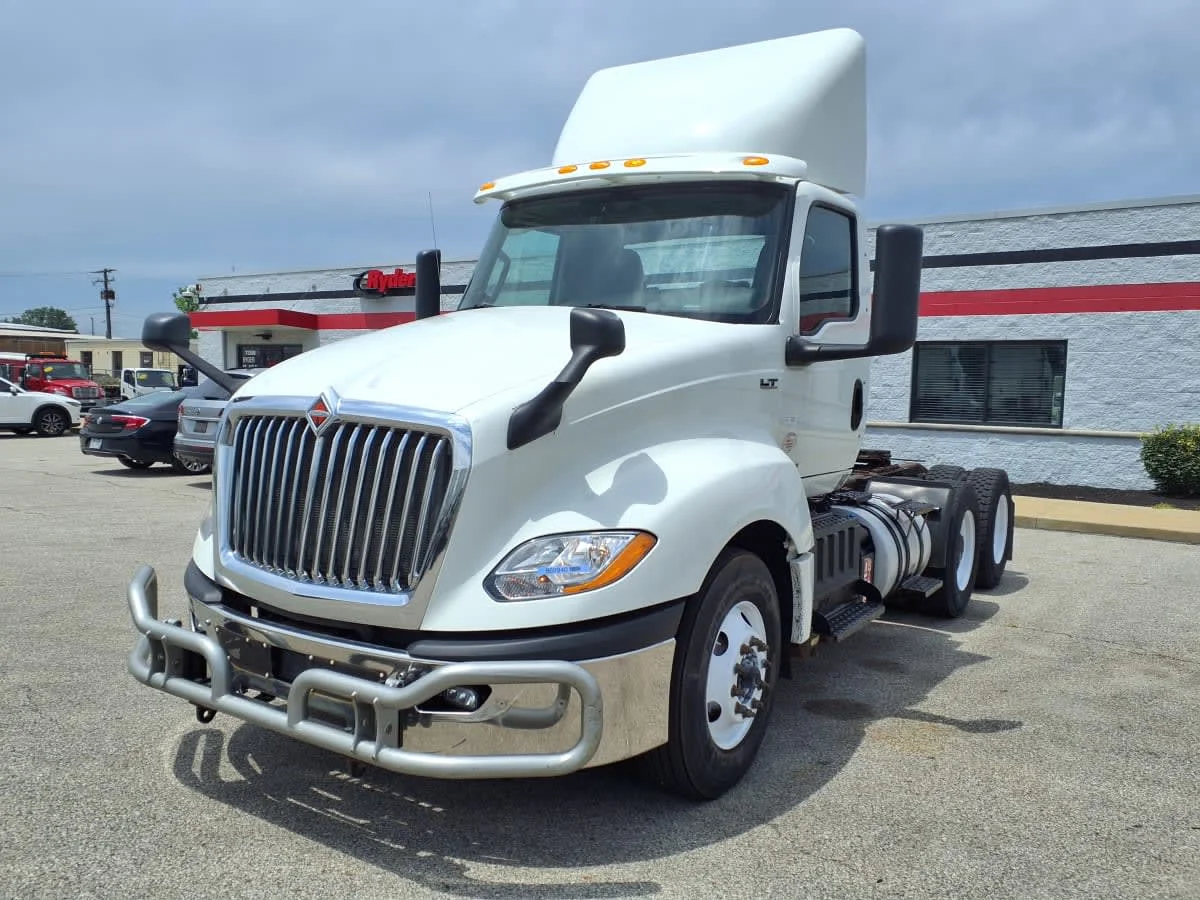 2019 International LT in Cleveland, OH