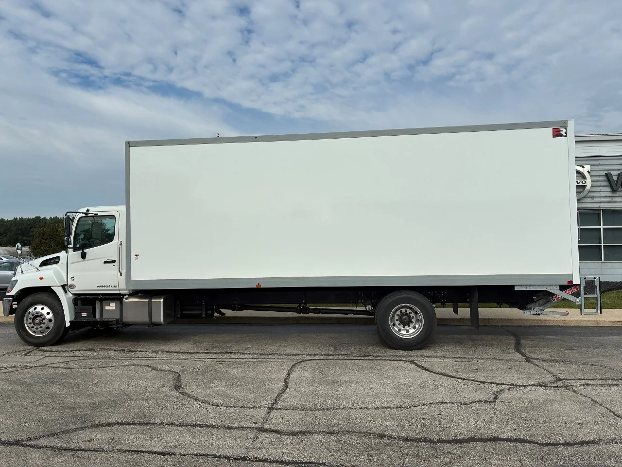 2025 Hino in Cedar Rapids, IA — photo 2