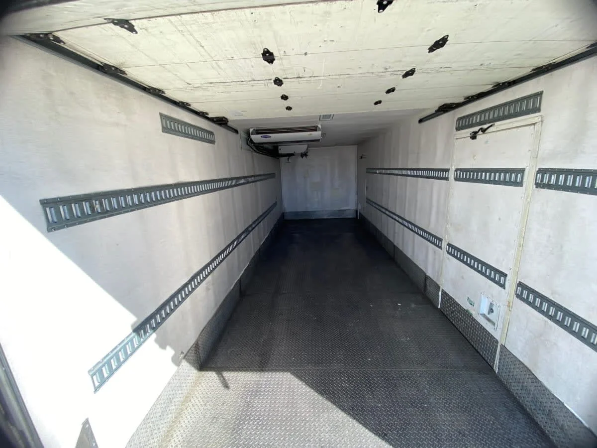 2019 International 4300 in West Sacramento, CA — photo 9
