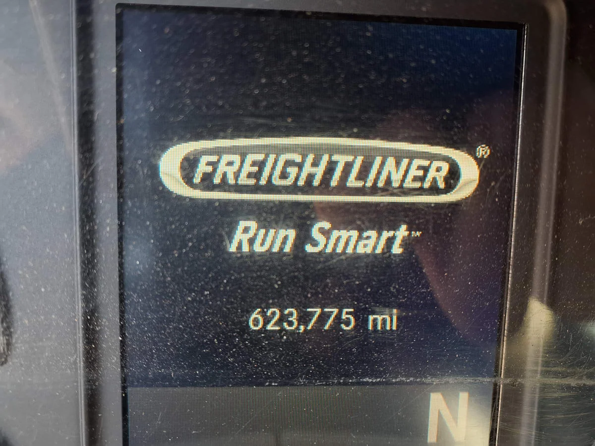 2020 Freightliner Cascadia in Greenville, SC — photo 11
