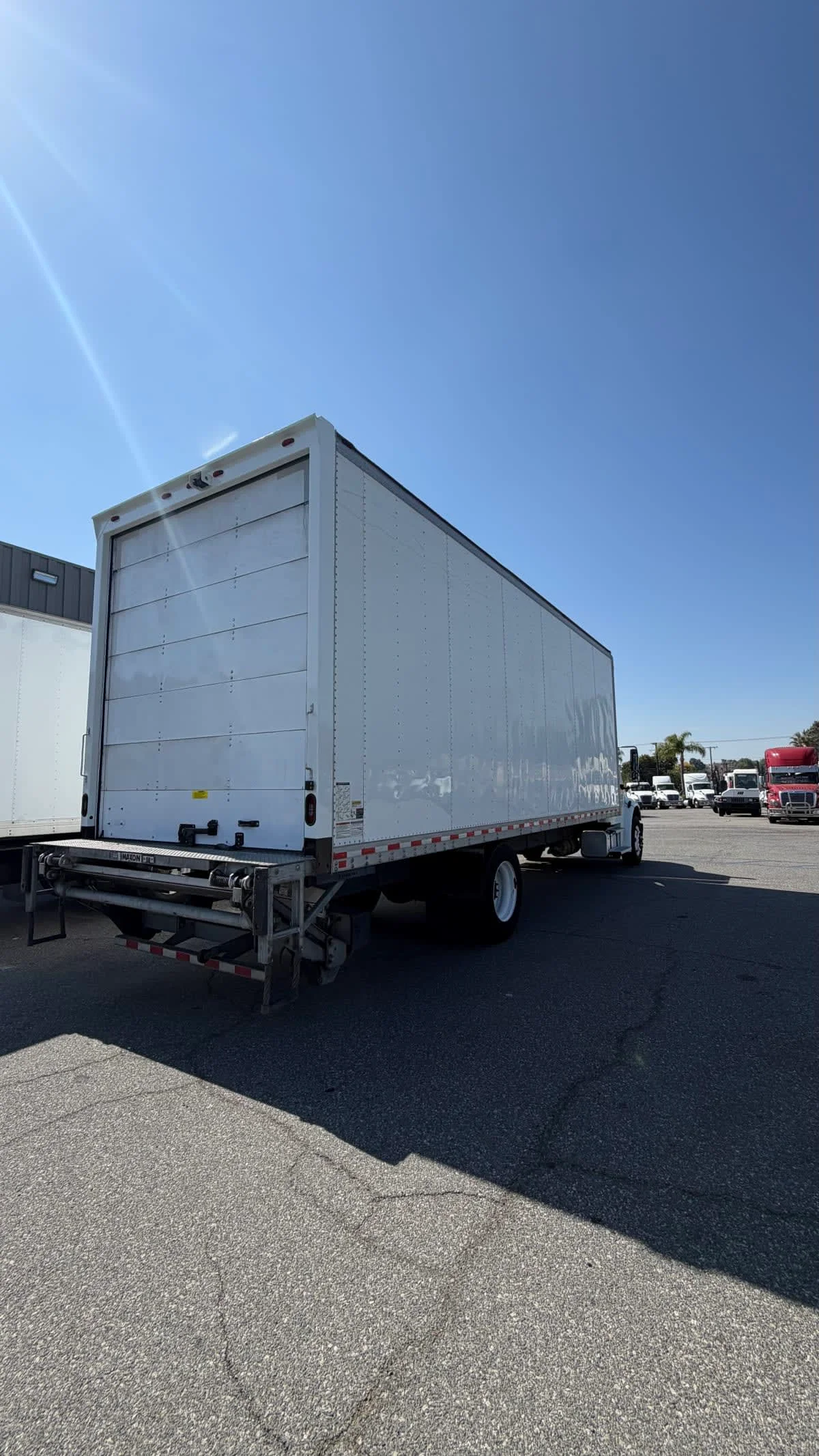 2019 Freightliner M2 106 in Pomona, CA — photo 4