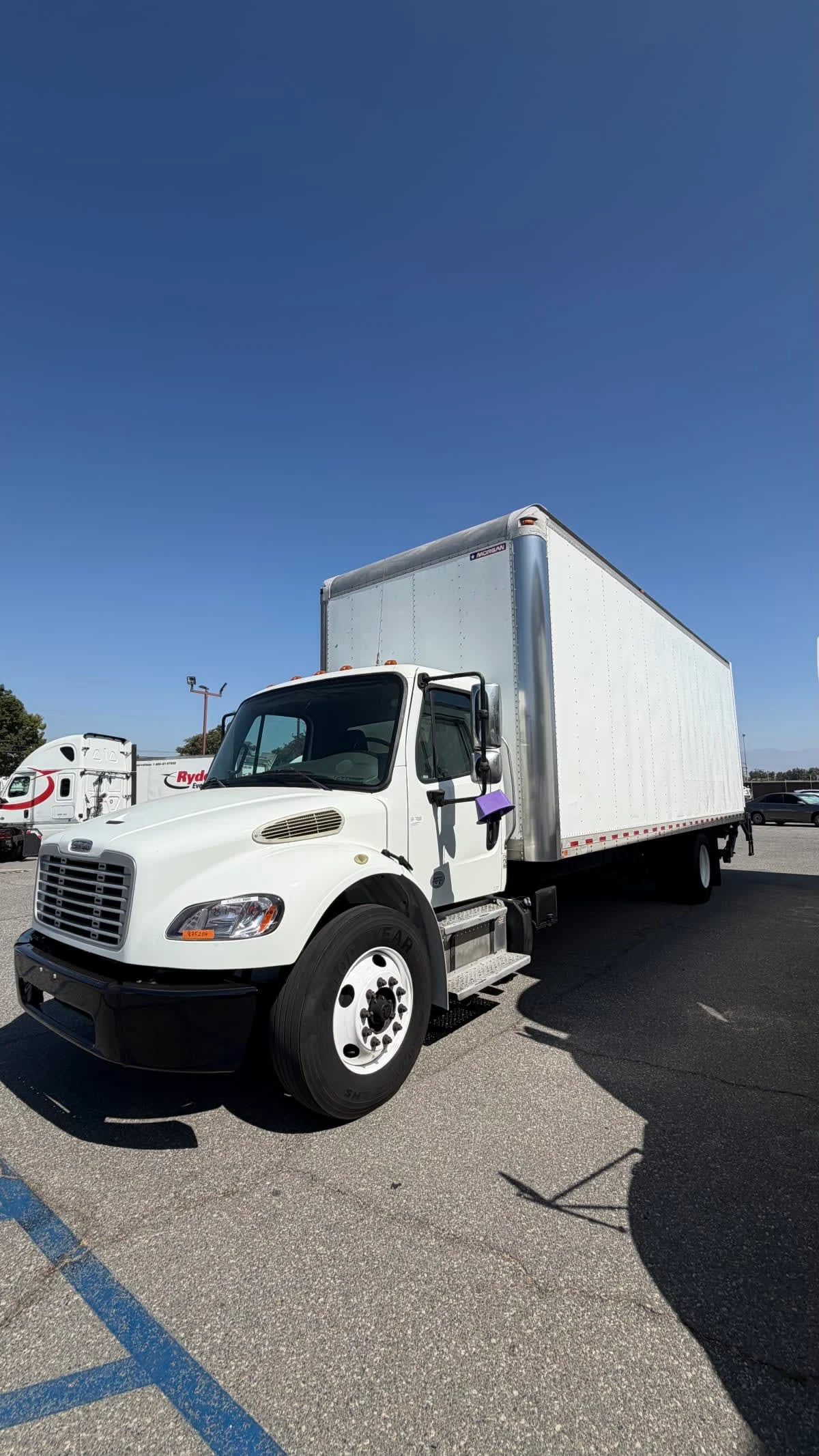 2019 Freightliner M2 106