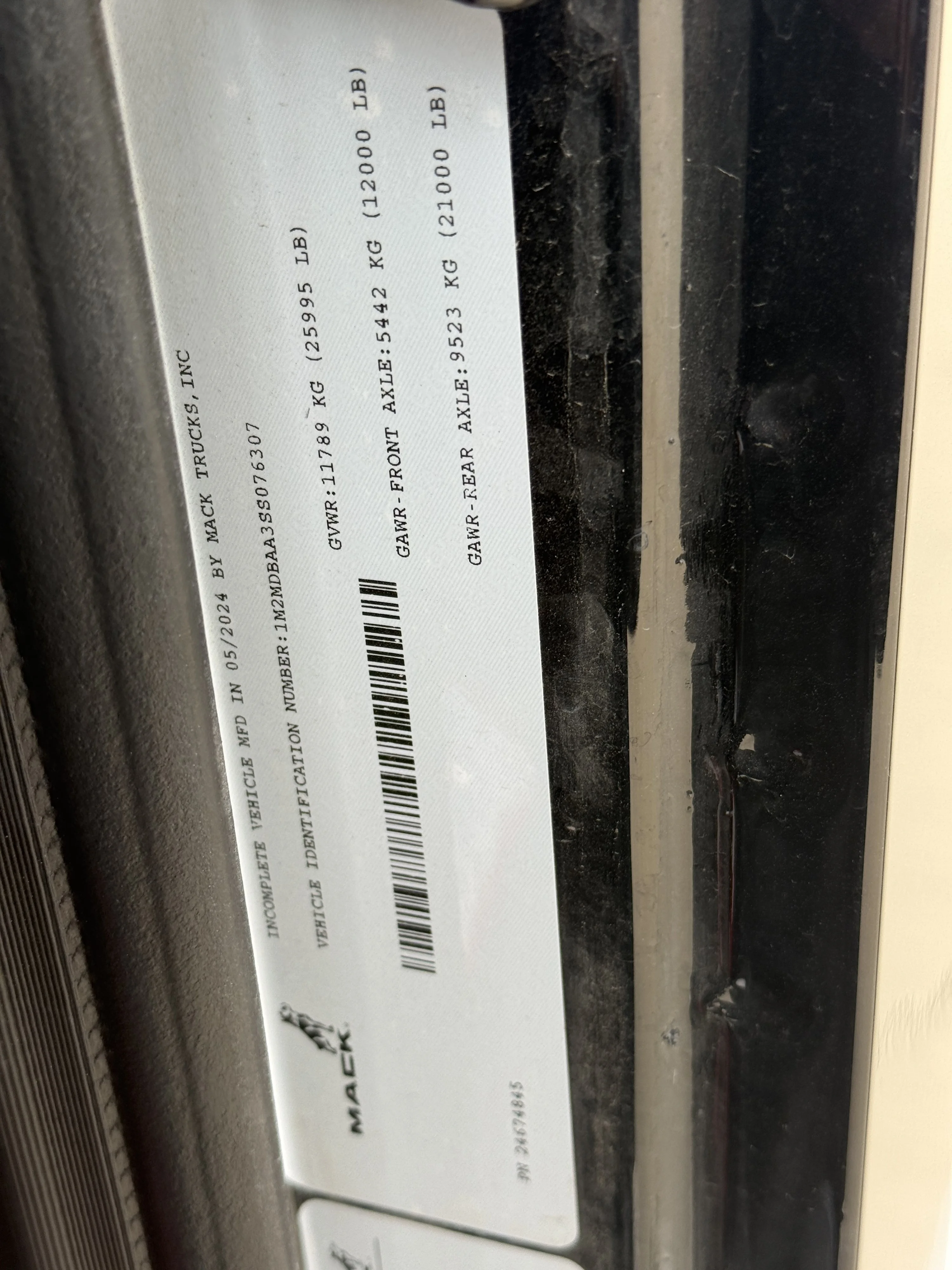 2025 Mack MD - image 25