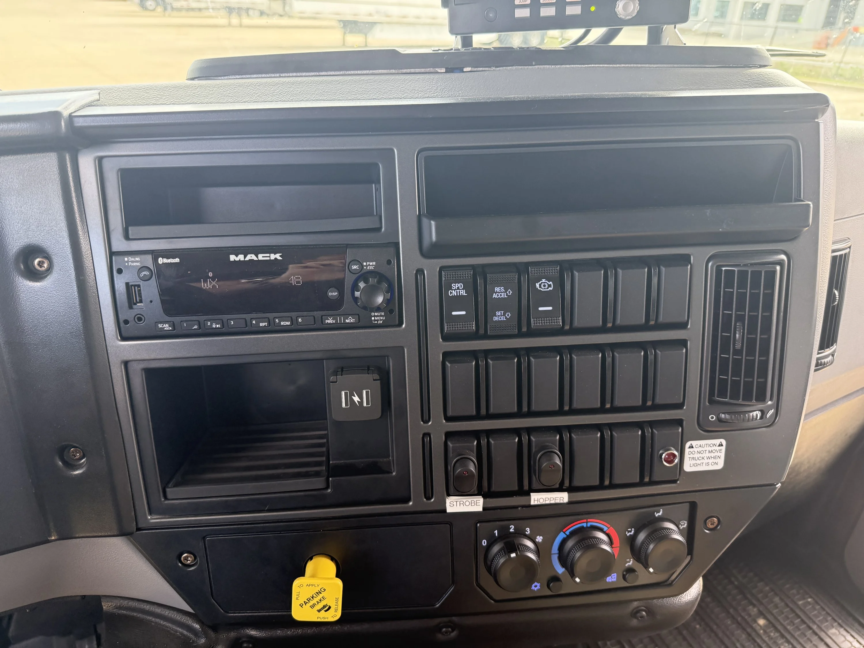 2025 Mack MD - image 20