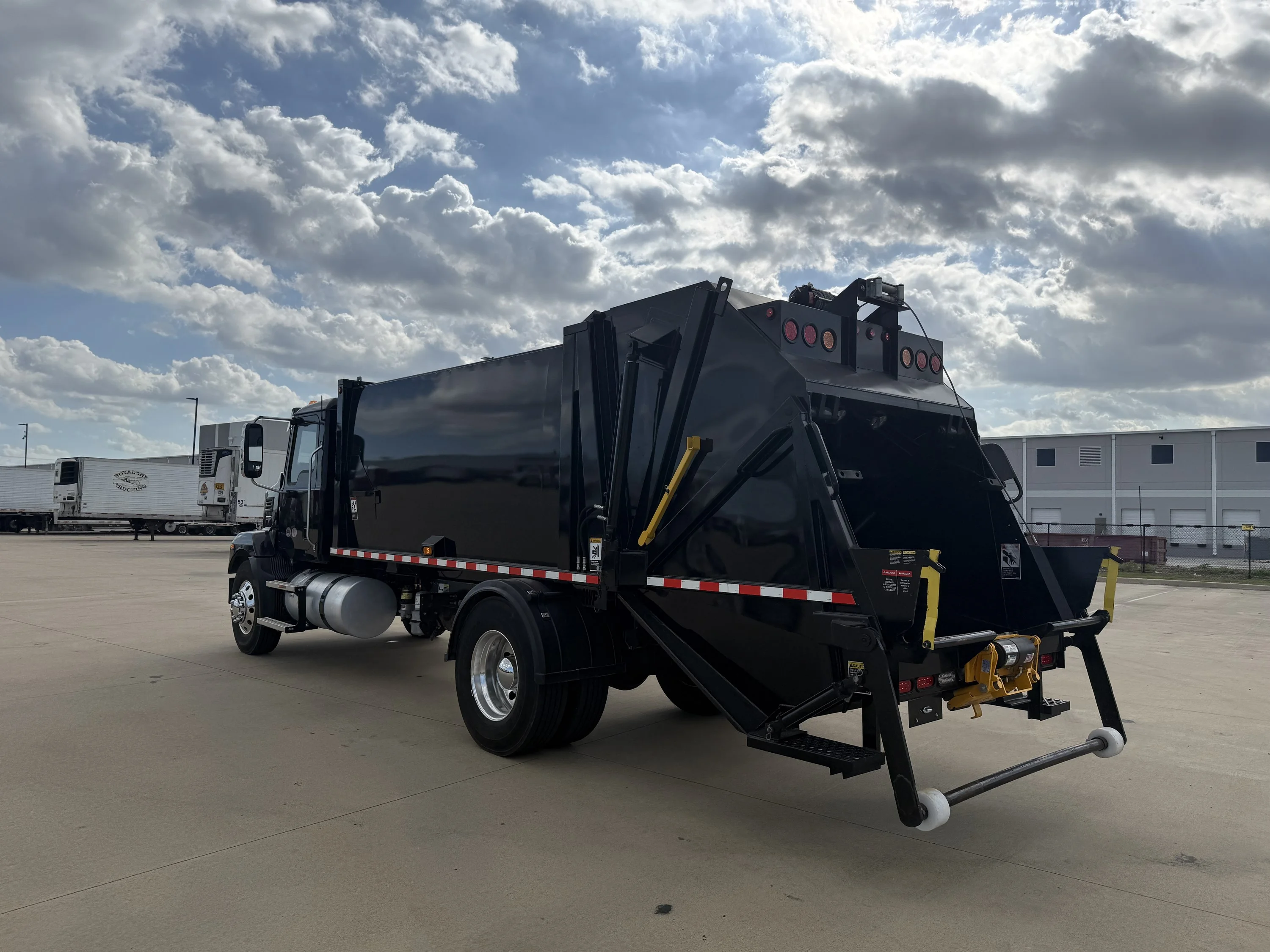 2025 Mack MD - image 7