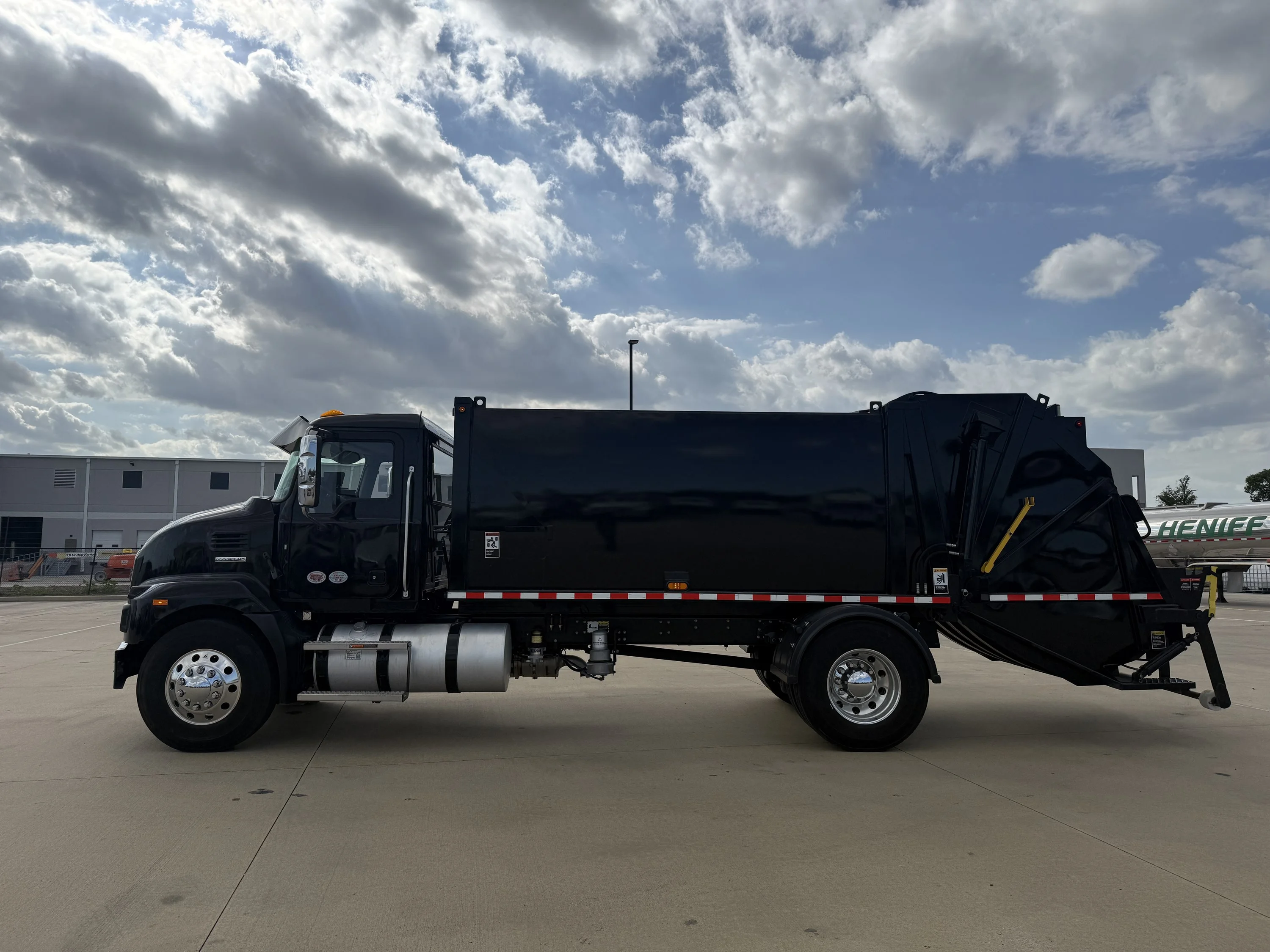 2025 Mack MD - image 8