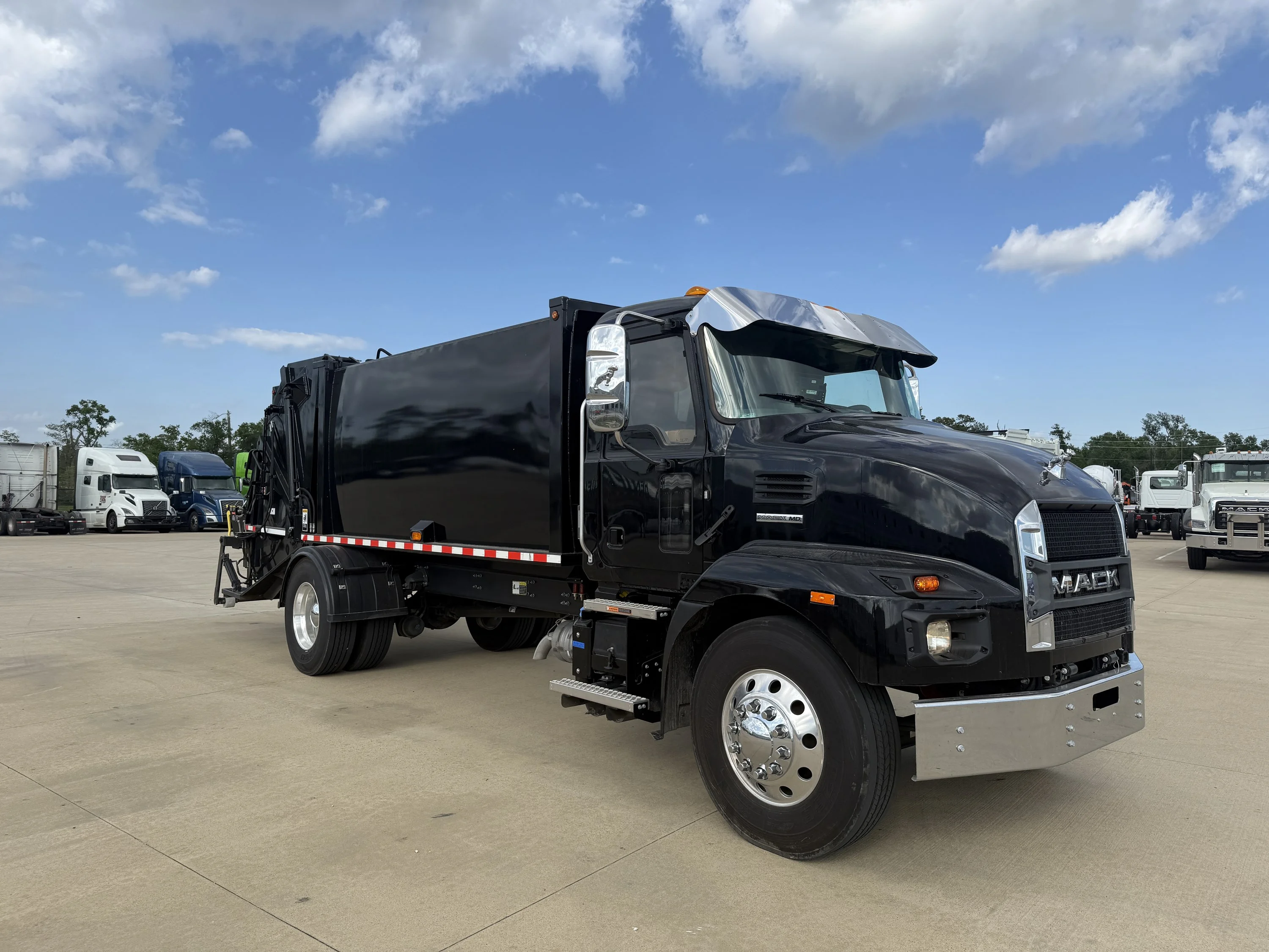 2025 Mack MD - image 3