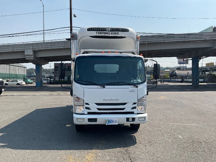 2020 Isuzu NQR in Seattle, WA — photo 2