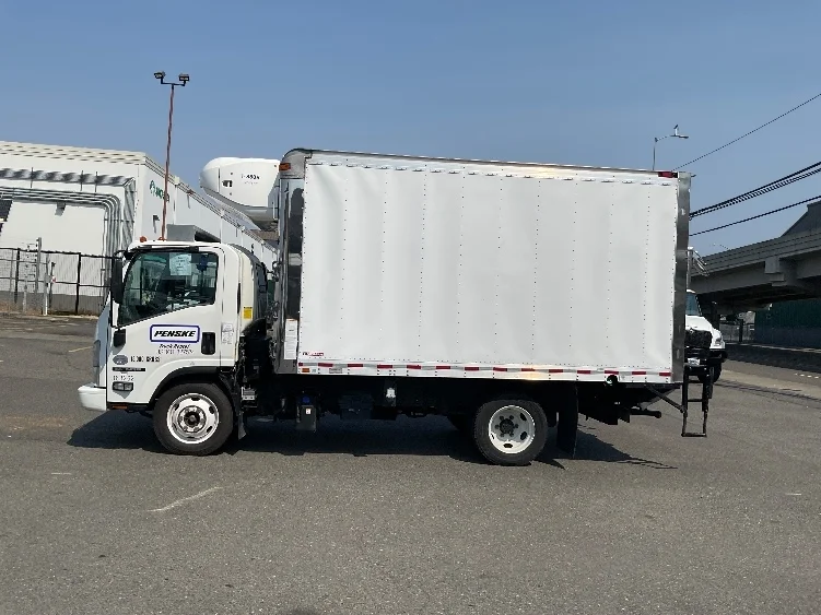 2020 Isuzu NQR in Seattle, WA — photo 4