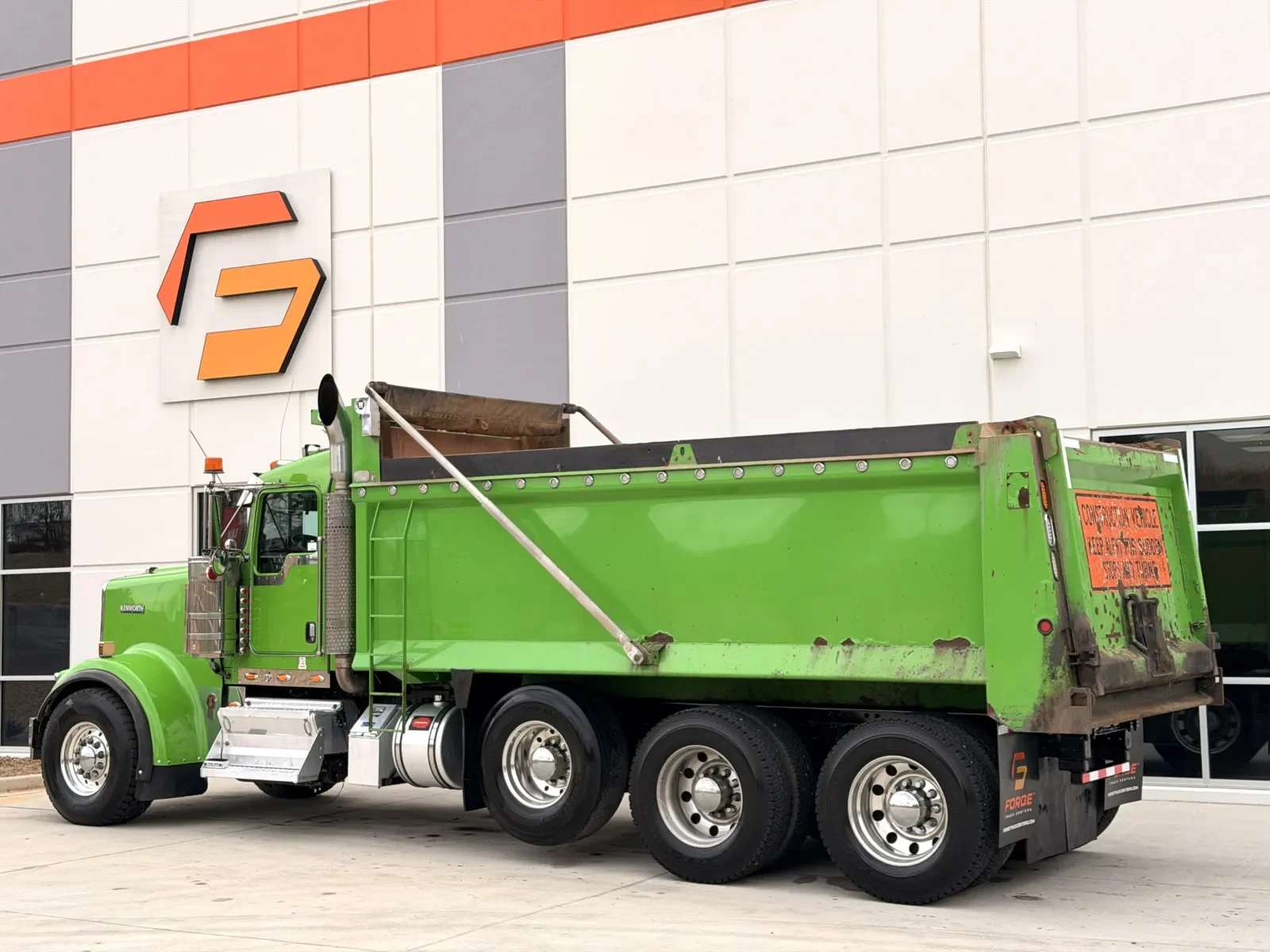 2019 Kenworth W900 - image 7