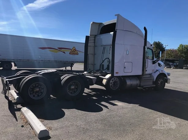 2021 Peterbilt 567 in MS — photo 6