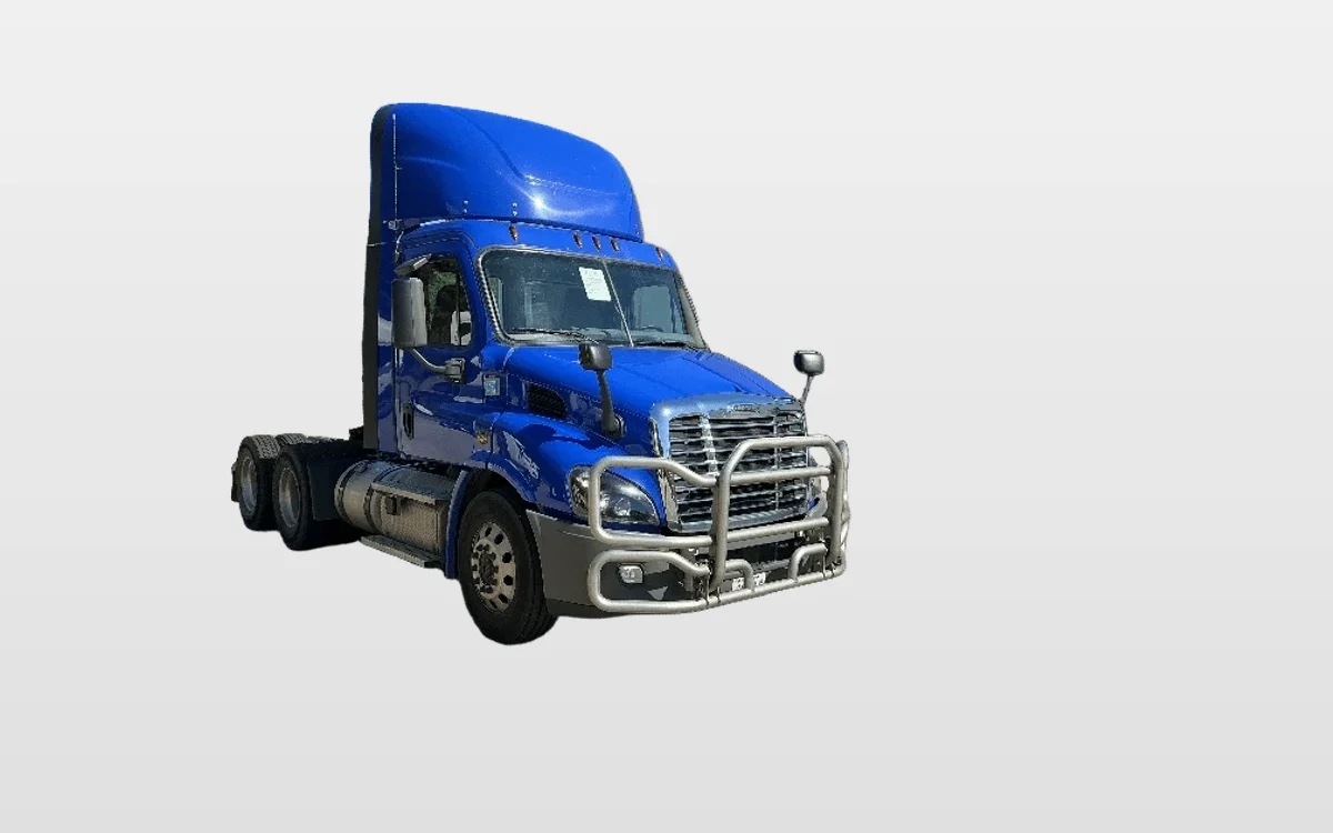 2020 Freightliner - image 1