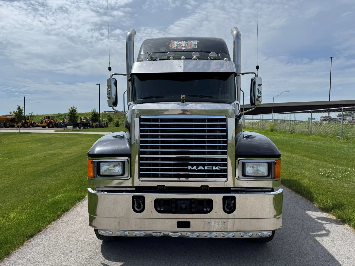 2014 Mack in Ankeny, IA — photo 2