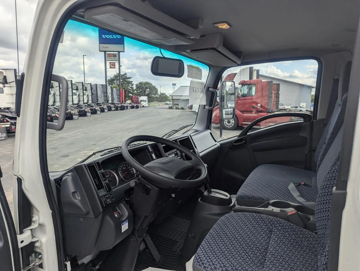 2024 Hino in Sauk Rapids, MN — photo 12