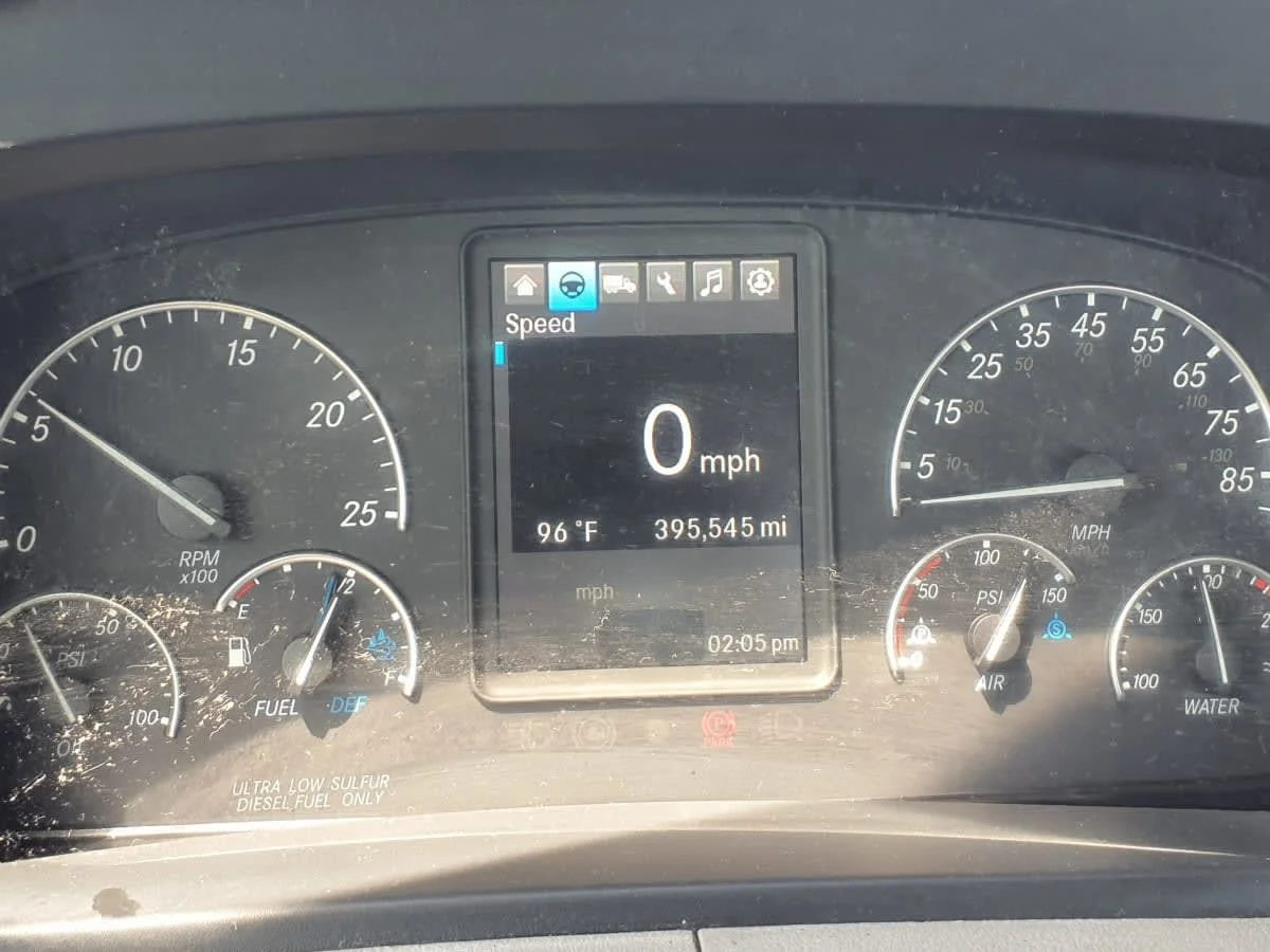 2020 Freightliner Cascadia in Wayland, MI — photo 9