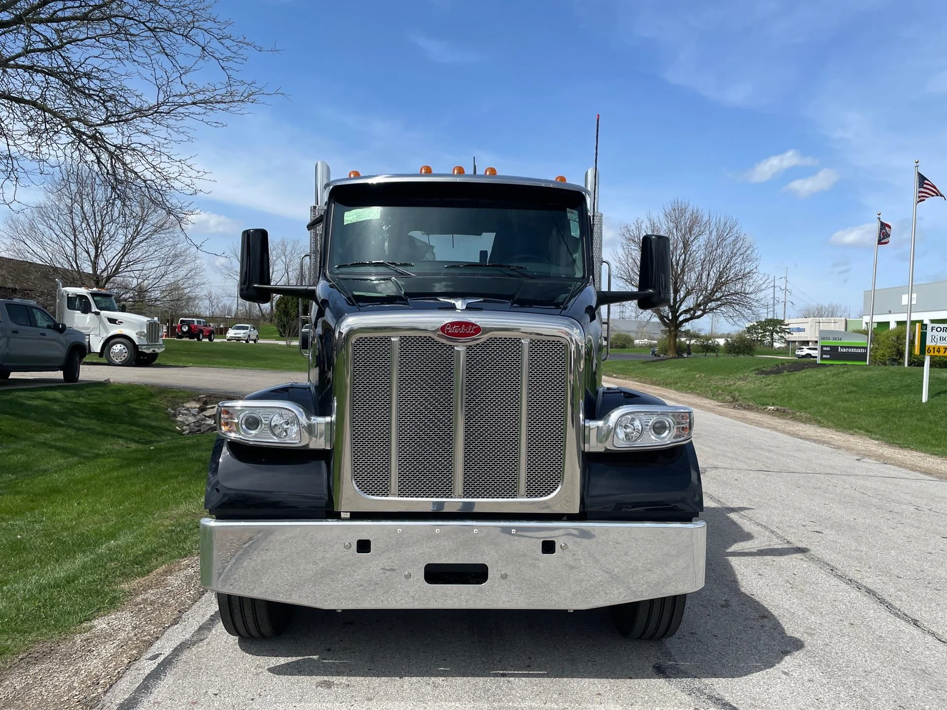 2027 Peterbilt 567 in Etna, OH — photo 2