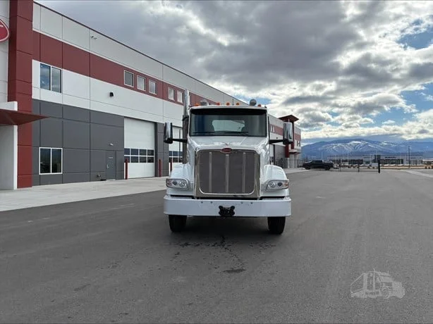 2024 Peterbilt 567 - image 5