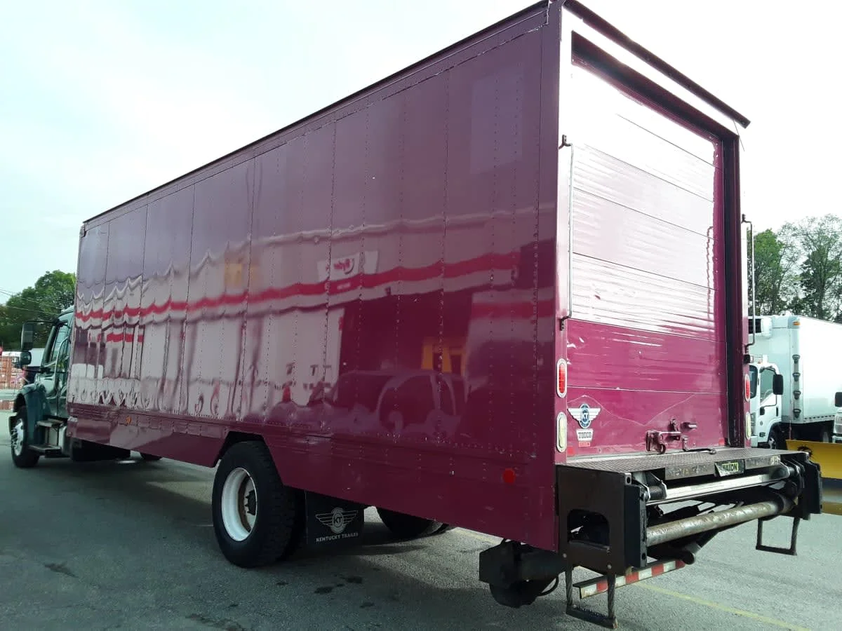 2016 Freightliner M2 106 - image 6