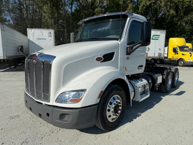 2021 Peterbilt 579 in Greensboro, NC