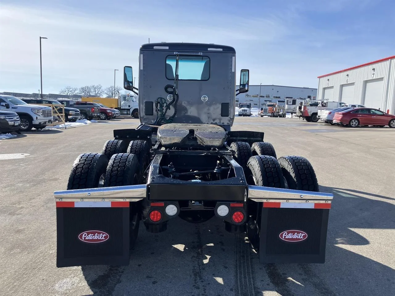 2021 Peterbilt 579 - image 5