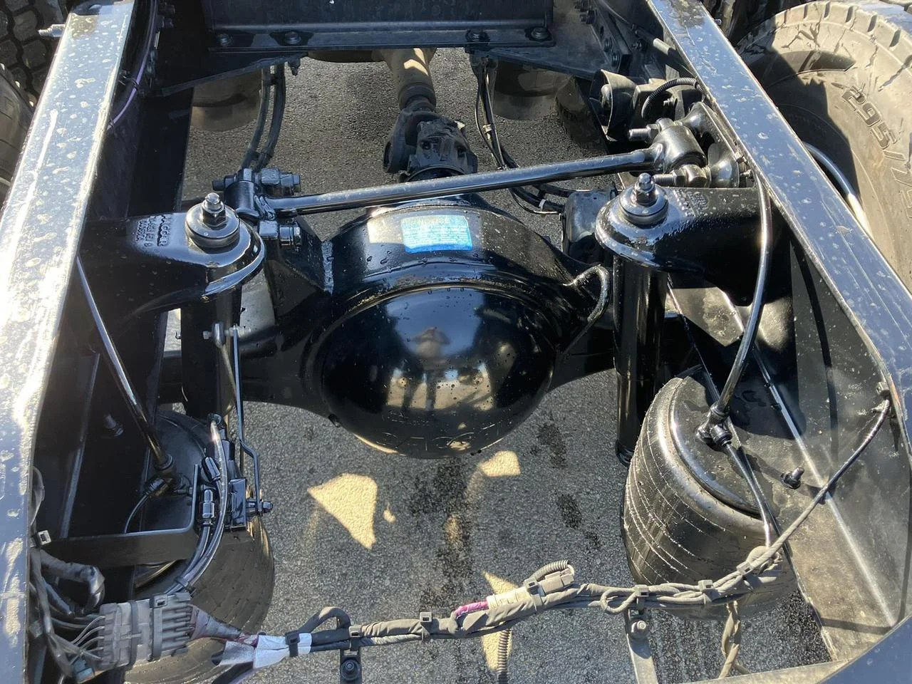 2021 Peterbilt 579 - image 9