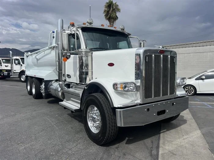 2027 Peterbilt 589 in Sylmar, CA — photo 5