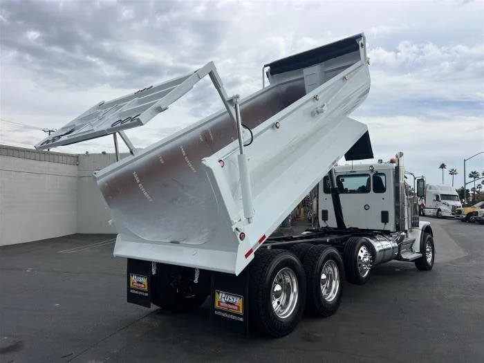 2027 Peterbilt 589 in Sylmar, CA — photo 35